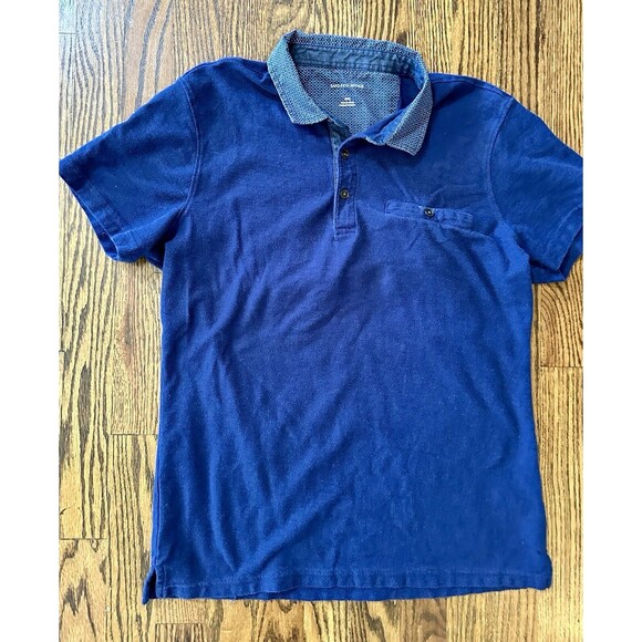 Saks Fifth Avenue Mens Polo Size Medium Blue Spotted Collar Pocket Short Sleeve - Picture 1 of 6
